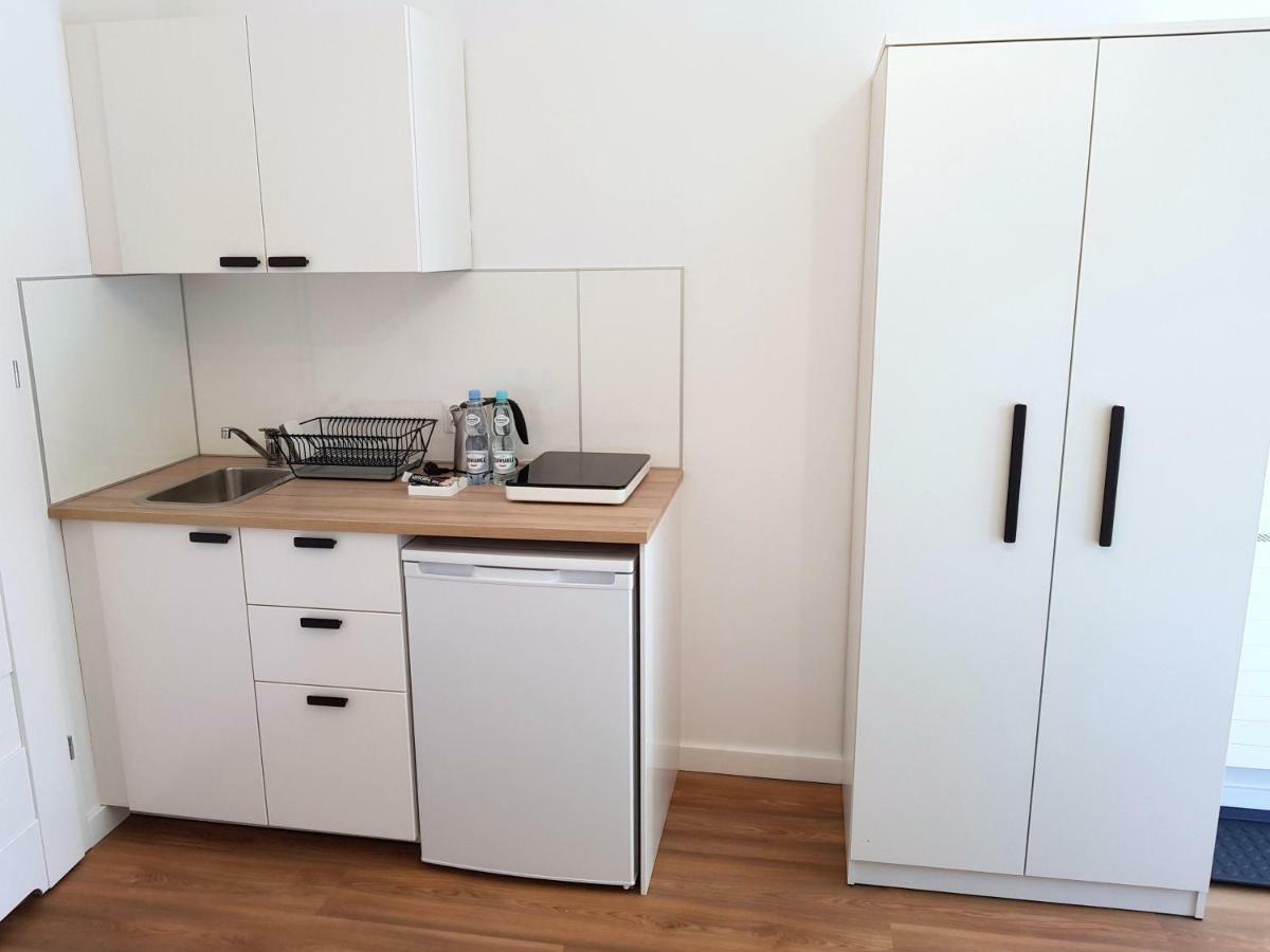 Apartamenty Metro Targowek Варшава Екстериор снимка