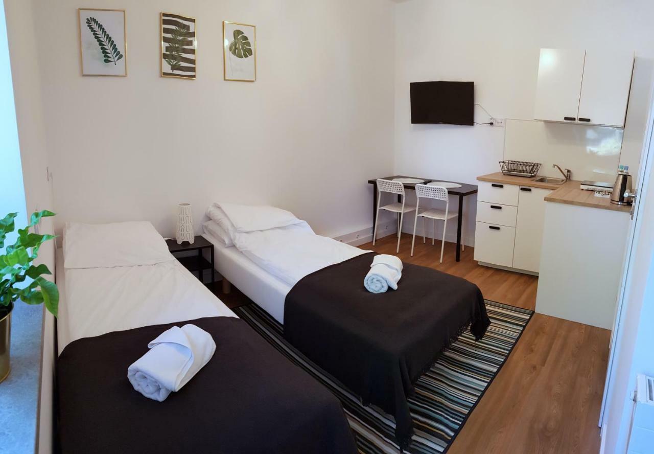 Apartamenty Metro Targowek Варшава Екстериор снимка