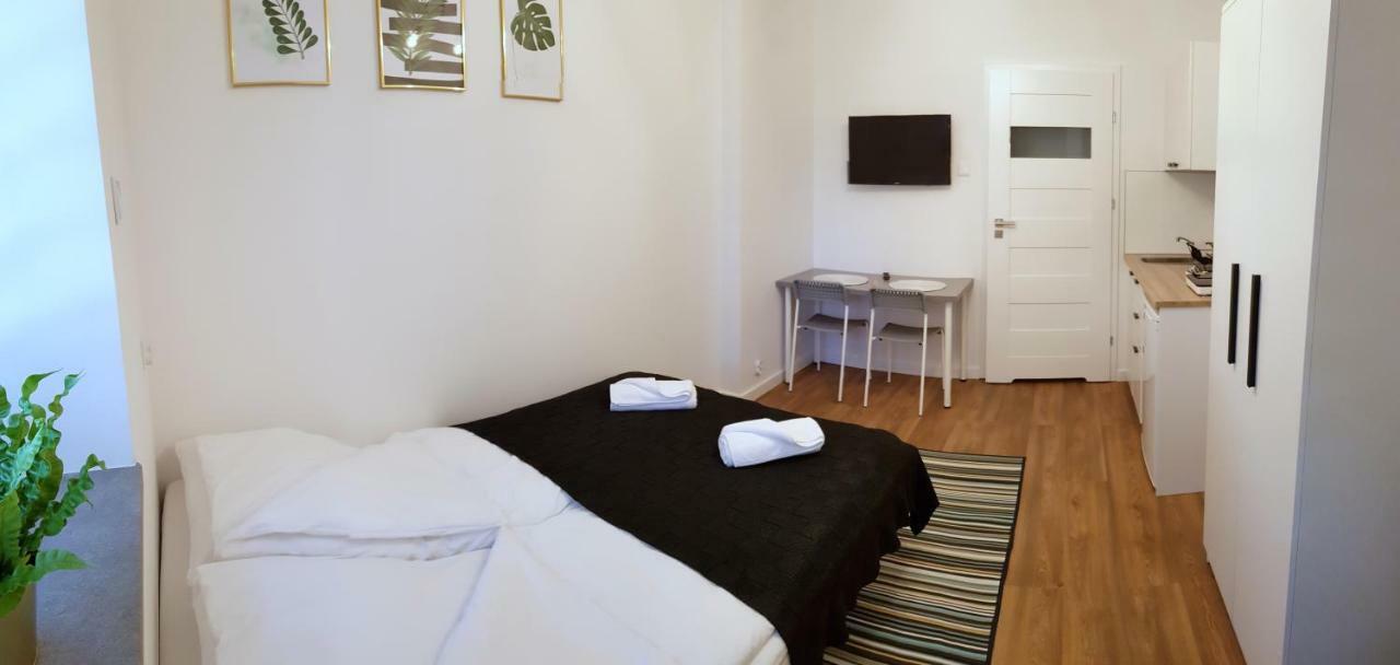 Apartamenty Metro Targowek Варшава Екстериор снимка